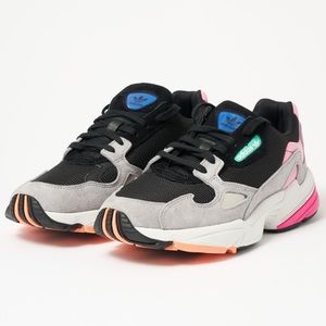 Adidas Falcon (womens)